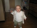  Lina visar upp nya kl�der att skitna ner
