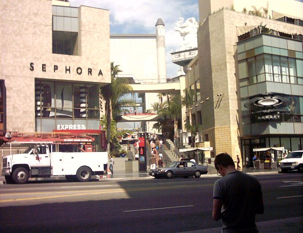 10mar0009